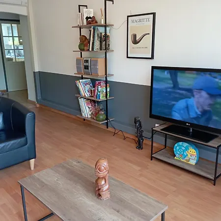 Bel Bord De à St Cyr Sur Appartement